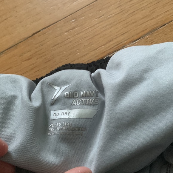 Black and white trim Go Dry active shorts - Picture 4 of 4